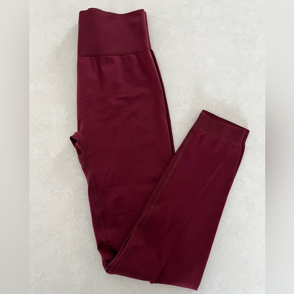 Knix/ Good To Go seamless leggings/ Wide high waisted band/ Size US S - Picture 3 of 8